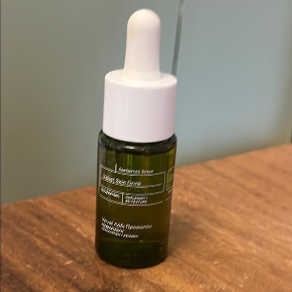 Korres Santorini Grape Velvet Skin Drink - Picture 1 of 5